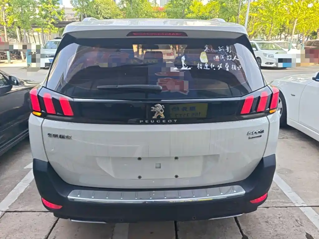 Peugeot 5008 2018 — фото 6