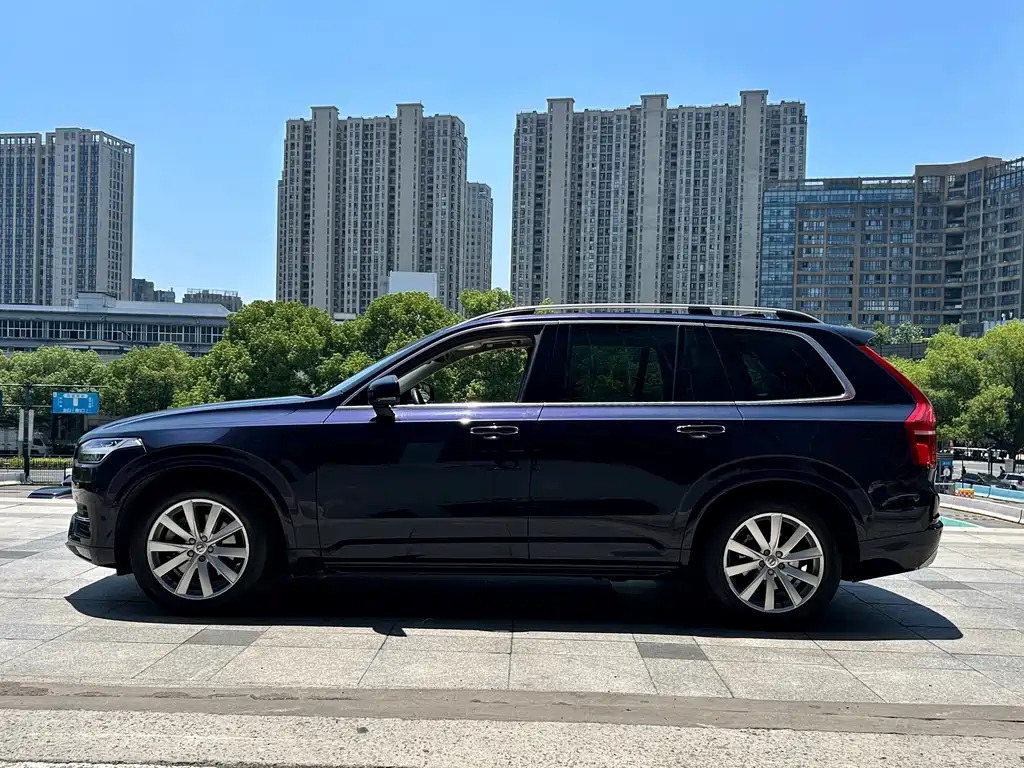 Volvo XC90 2016 — фото 6