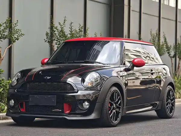 MINI JCW 2013