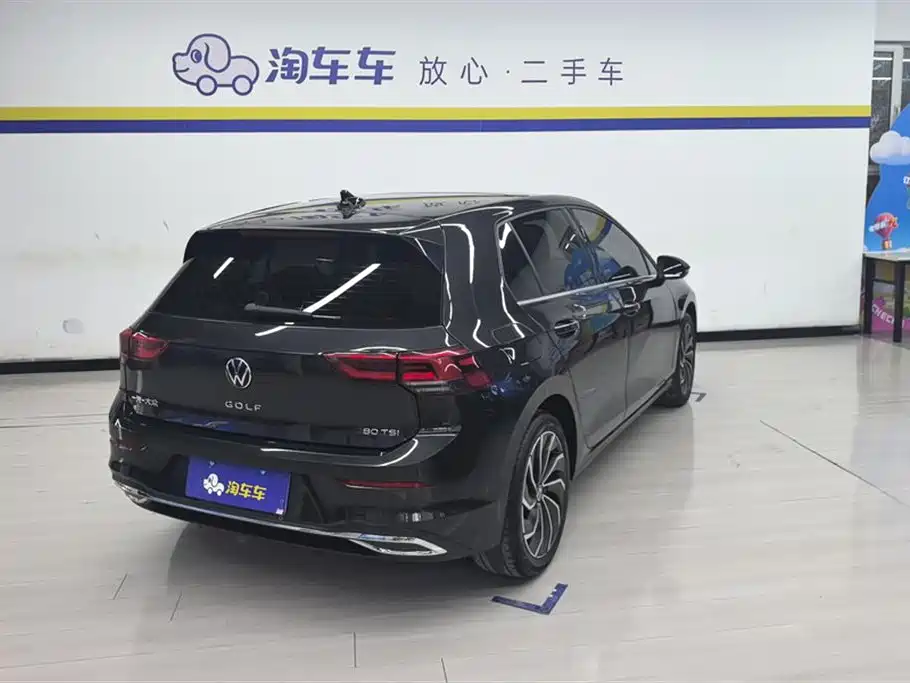 Volkswagen Golf 2022