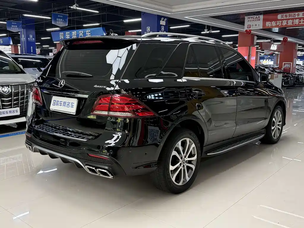 Mercedes-Benz GLE 2017 — фото 14