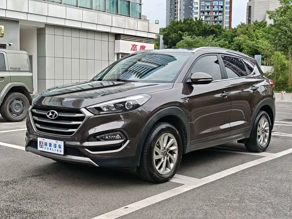 Hyundai Tucson 2015 — фото 3