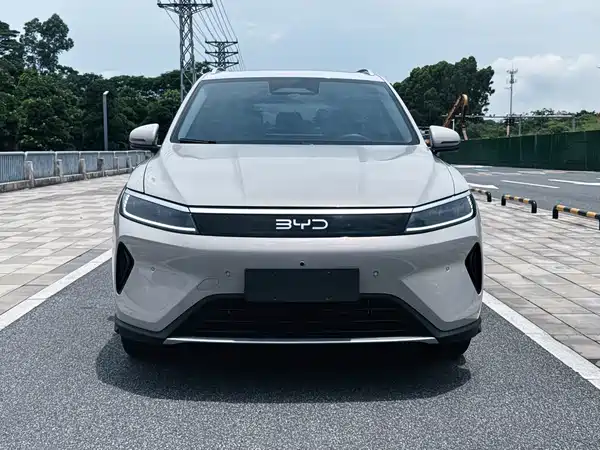 BYD Sealion 05 DM-i 2025
