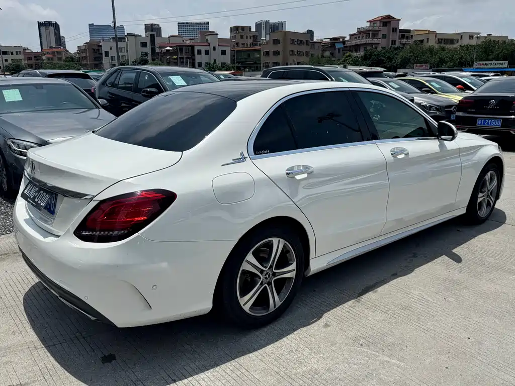 Mercedes-Benz C-Class 2019 — фото 2