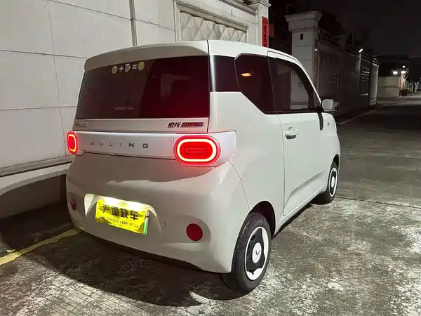 Wuling Hongguang MINIEV 2025
