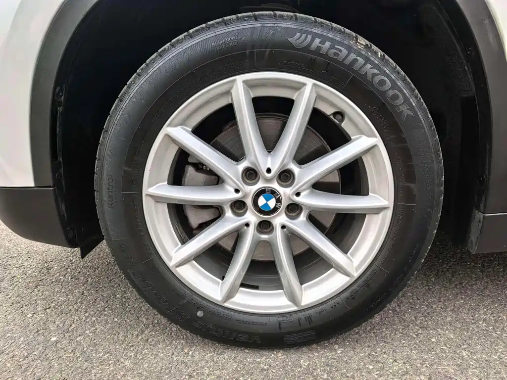 BMW X1 2019 — фото 17