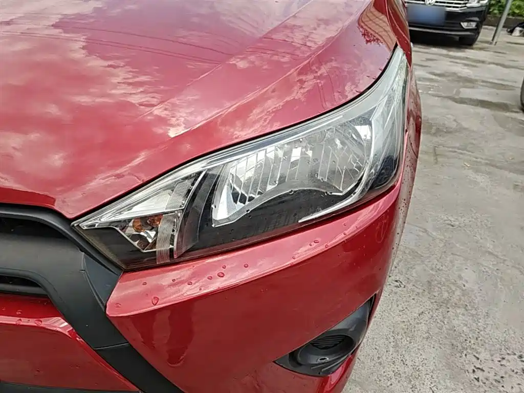 Toyota Yaris L 2015 — фото 24