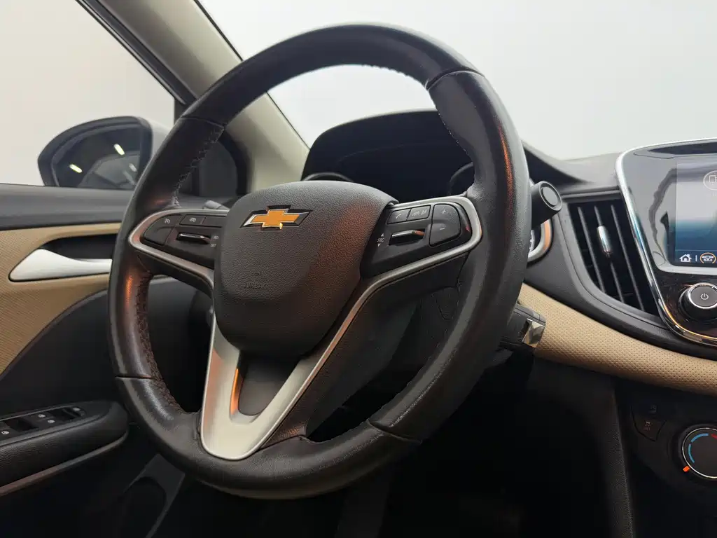 Chevrolet Cruze 2022 — фото 12