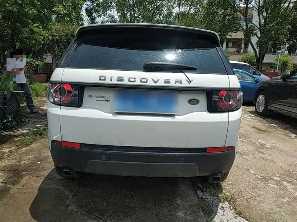 Land Rover Discovery Sport 2017 — фото 6