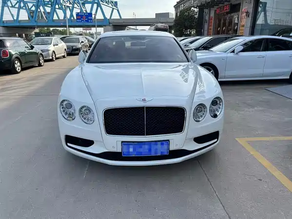 Bentley Flying Spur 2017