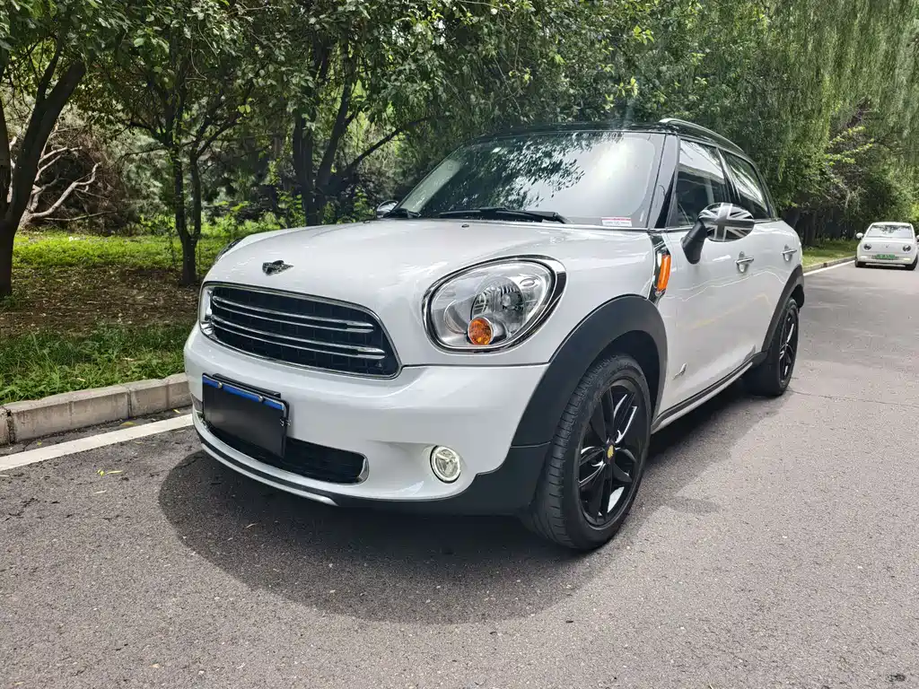 MINI Countryman 2015