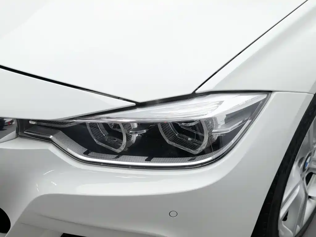 BMW 3 Series 2017