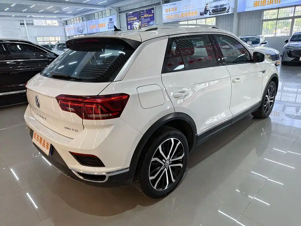 Volkswagen T-Roc 2020 — фото 6