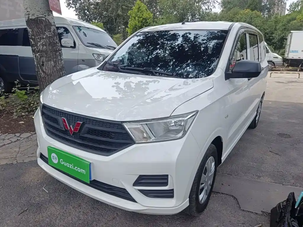 Wuling Hongguang 2023