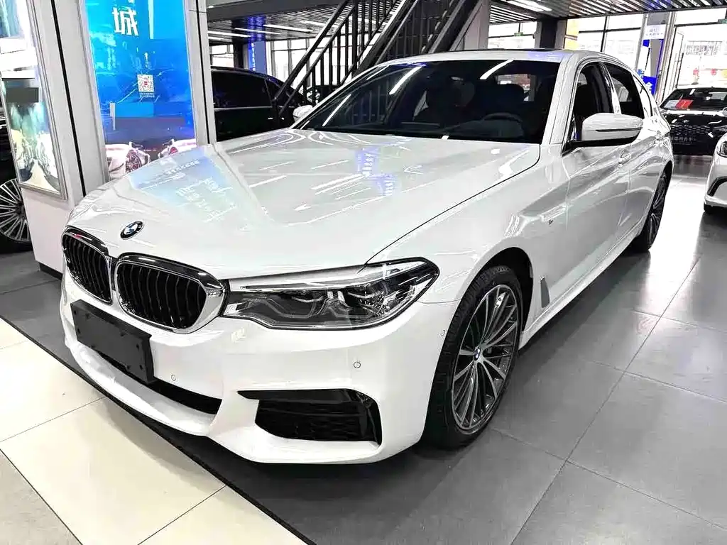 BMW 5 Series 2020