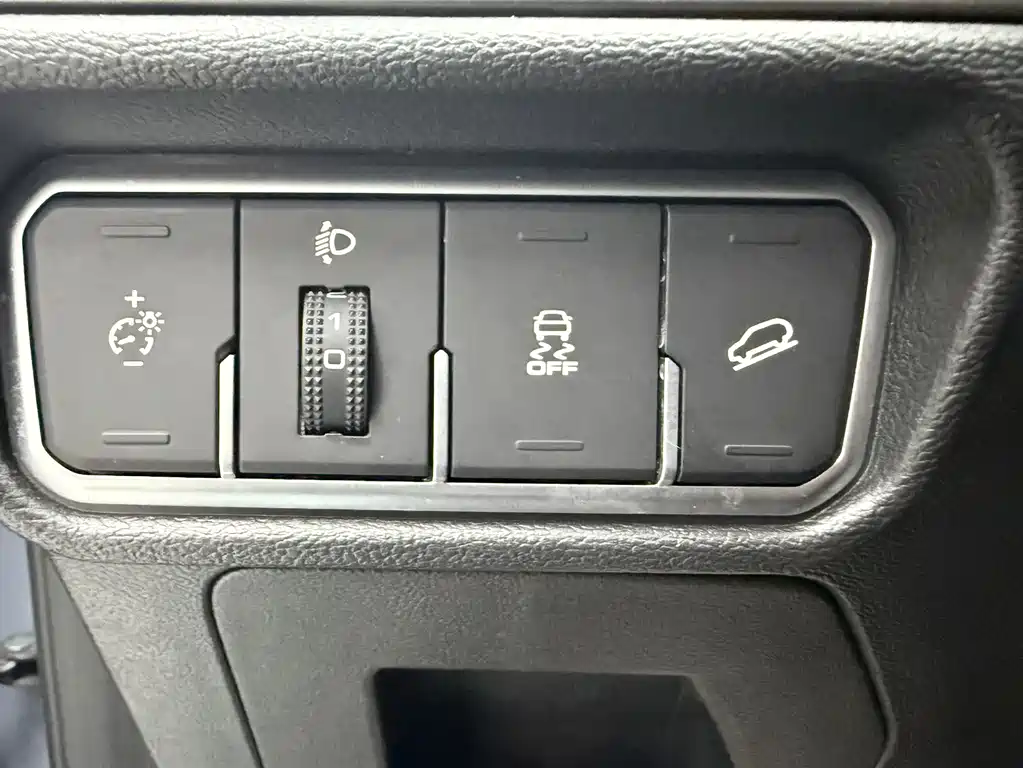 Haval H6 2023 — фото 22