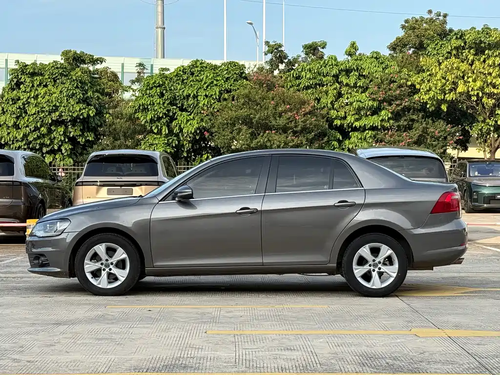 Volkswagen Bora 2013