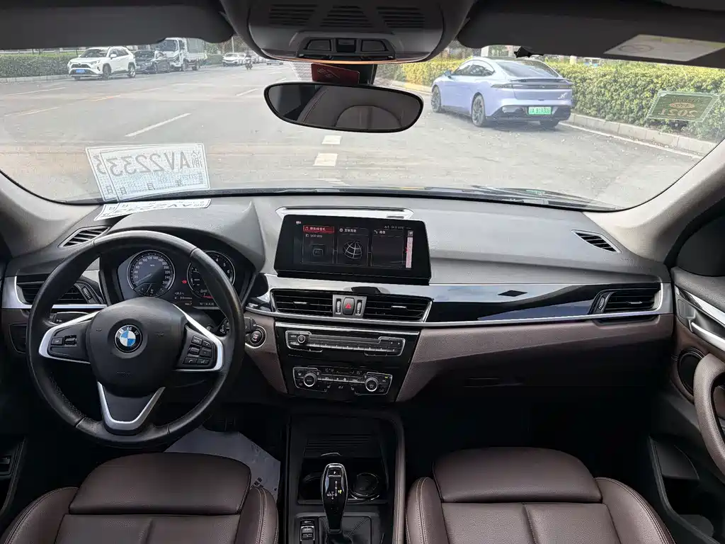 BMW X1 2020 — фото 8
