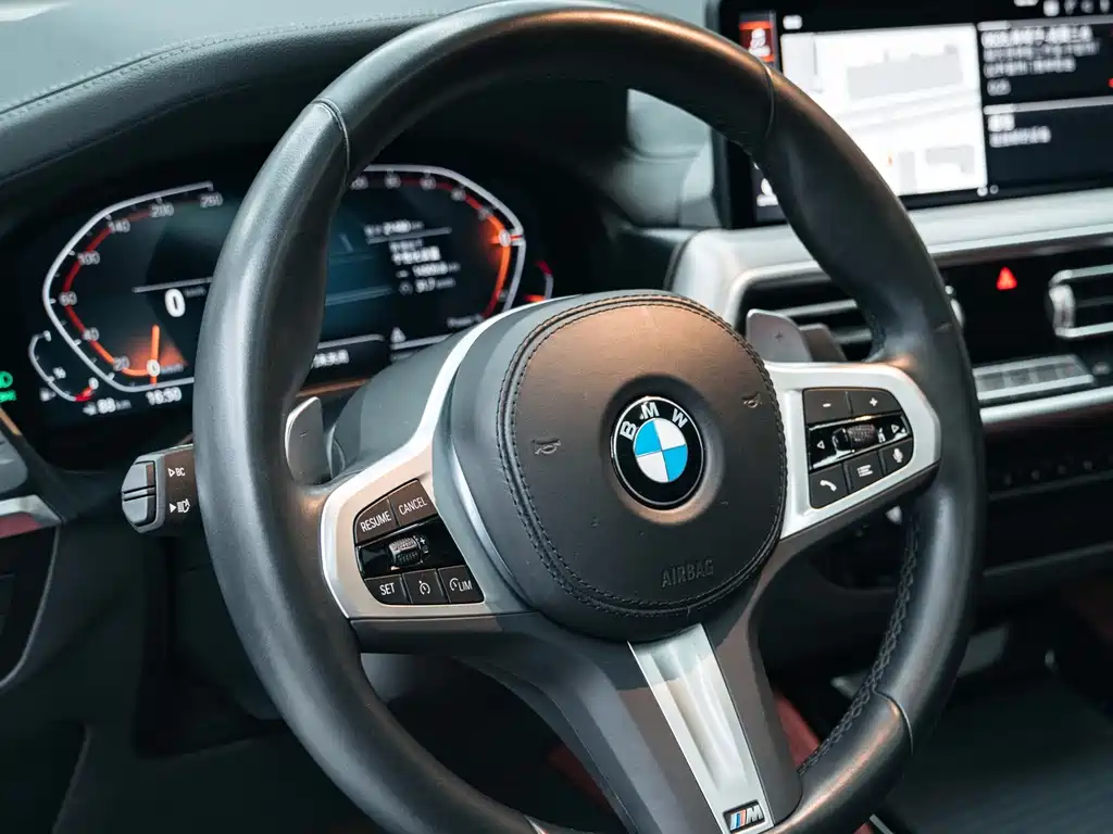 BMW X4 2023 — фото 16