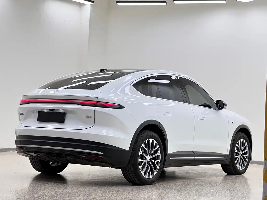 NIO EC6 2025