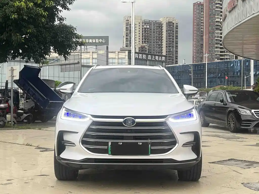 BYD Tang New Energy 2021 — фото 25