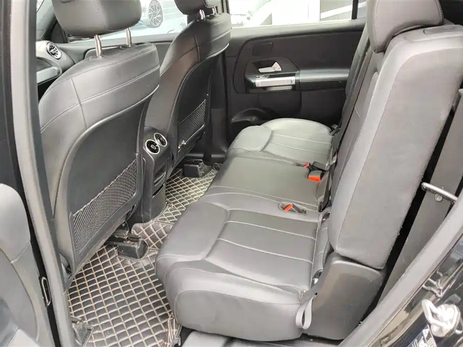 Mercedes-Benz GLB 2020 — фото 11