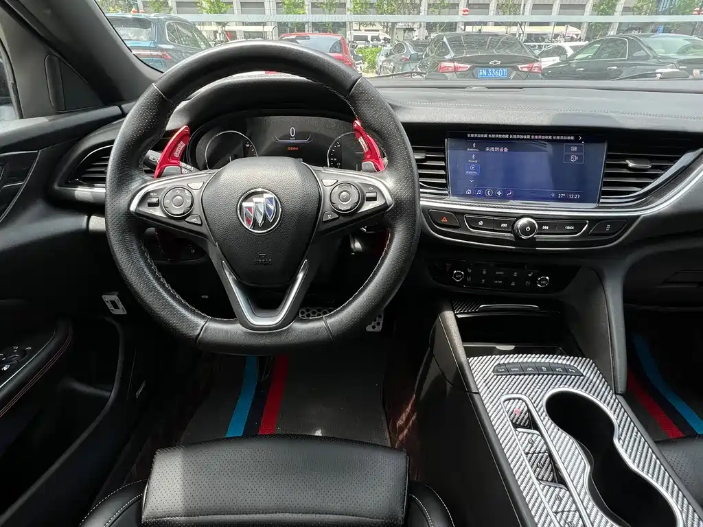 Buick Regal 2020 — фото 13