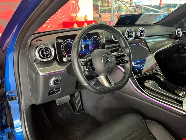 Mercedes-Benz C-Class 2022