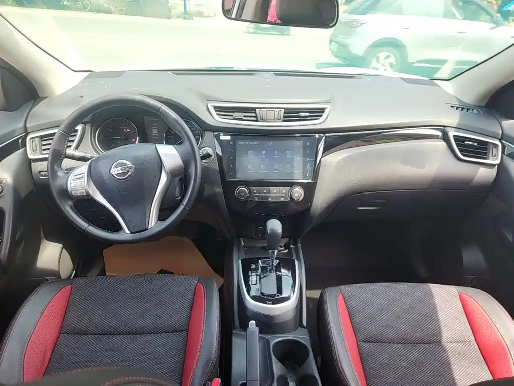Nissan Qashqai 2016 — фото 10