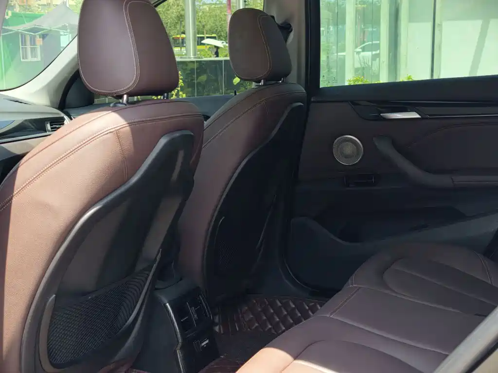 BMW X1 2021
