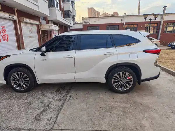 Toyota Highlander 2022