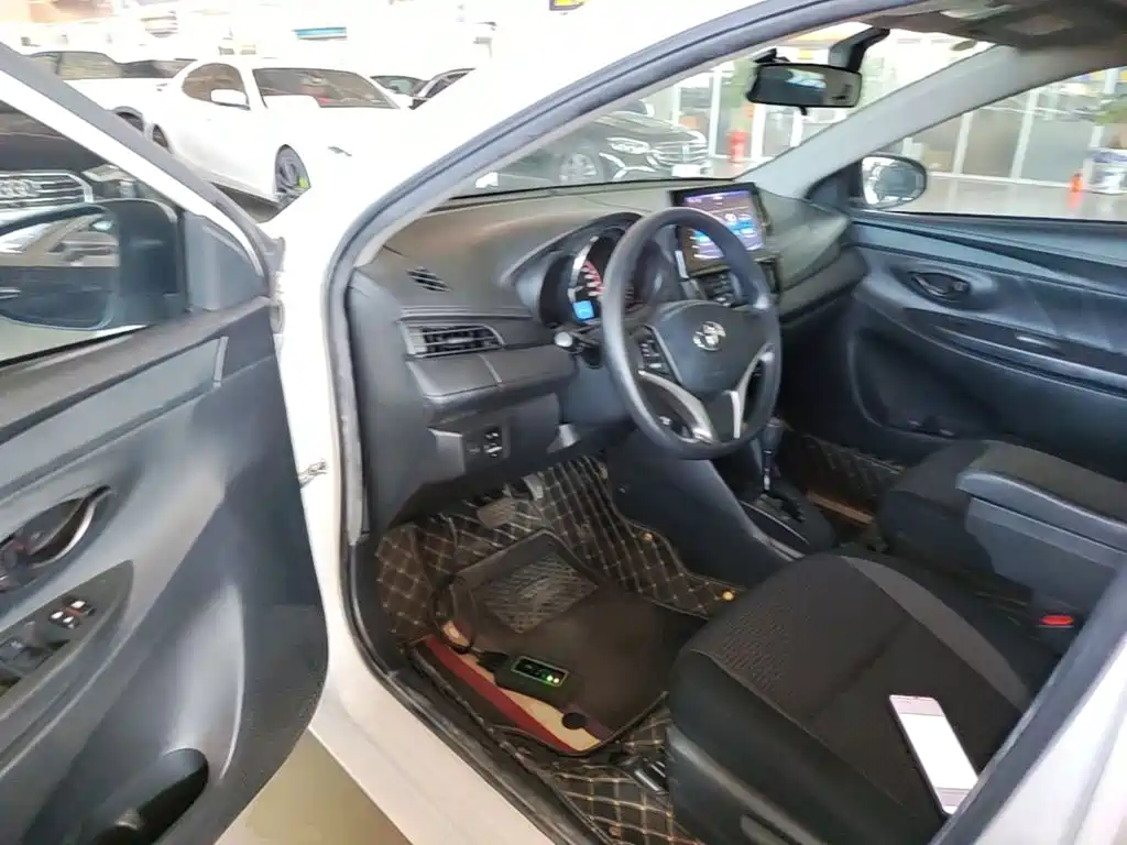 Toyota Vios FS 2021 — фото 16
