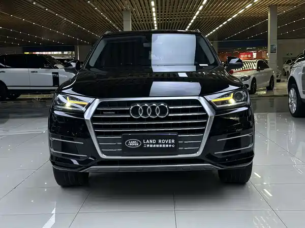 Audi Q7 2016