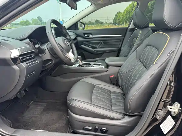 Nissan Teana 2023