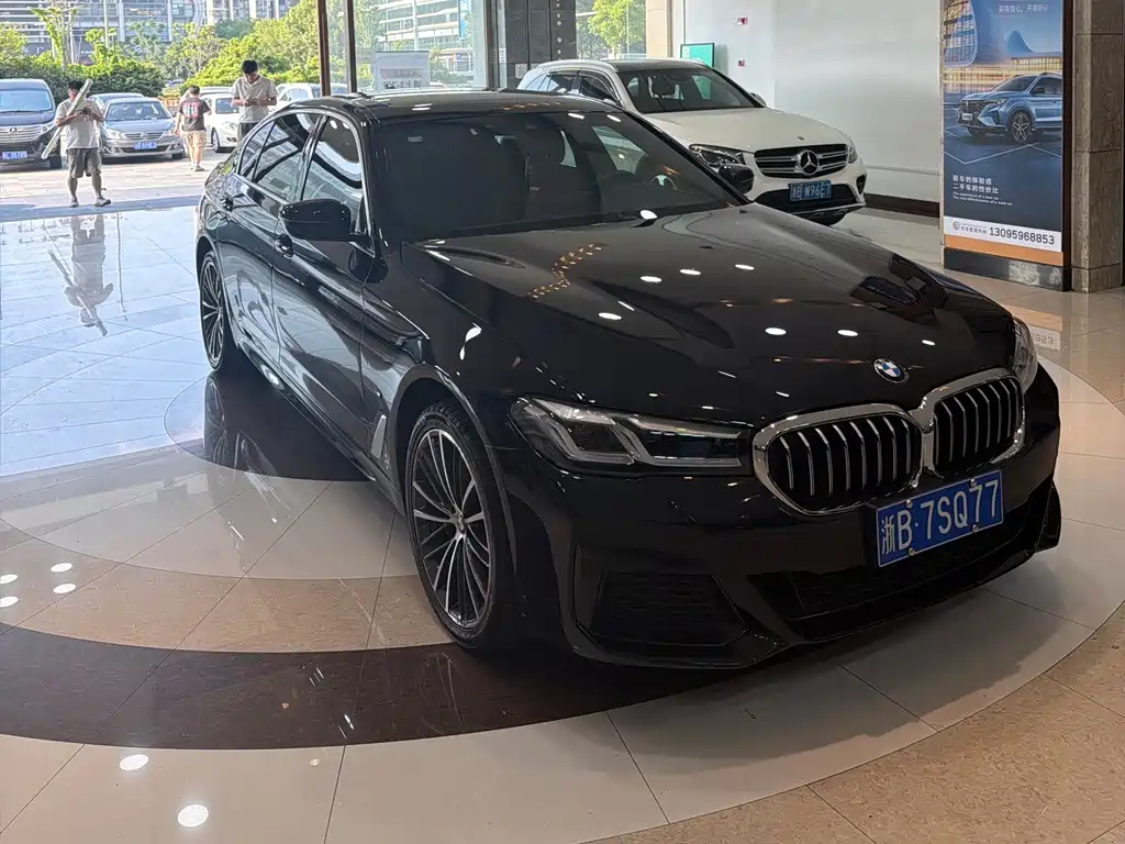 BMW 5 Series 2023