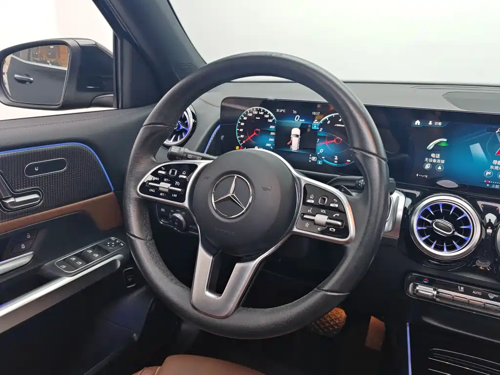 Mercedes-Benz GLB 2023 — фото 16
