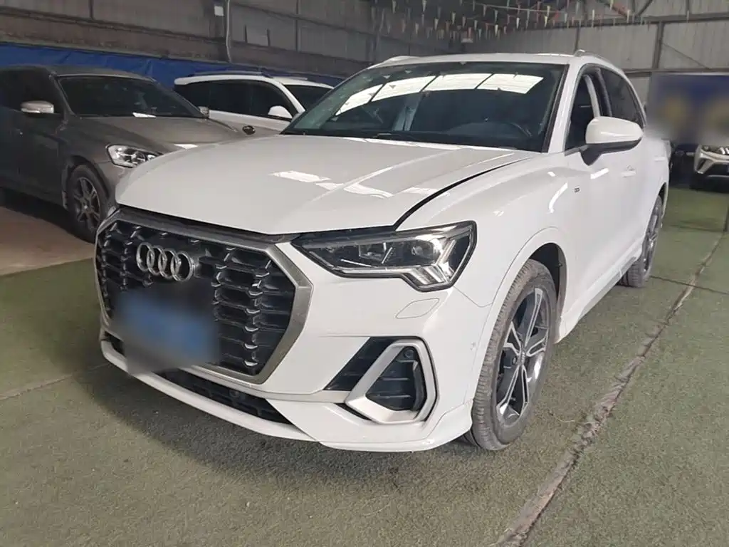 Audi Q3 2021