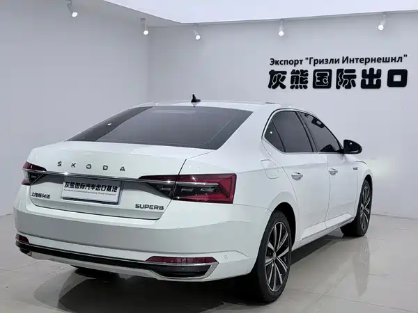 Skoda Superb 2024