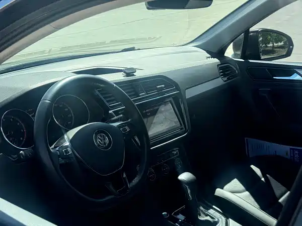 Volkswagen Tiguan L 2019