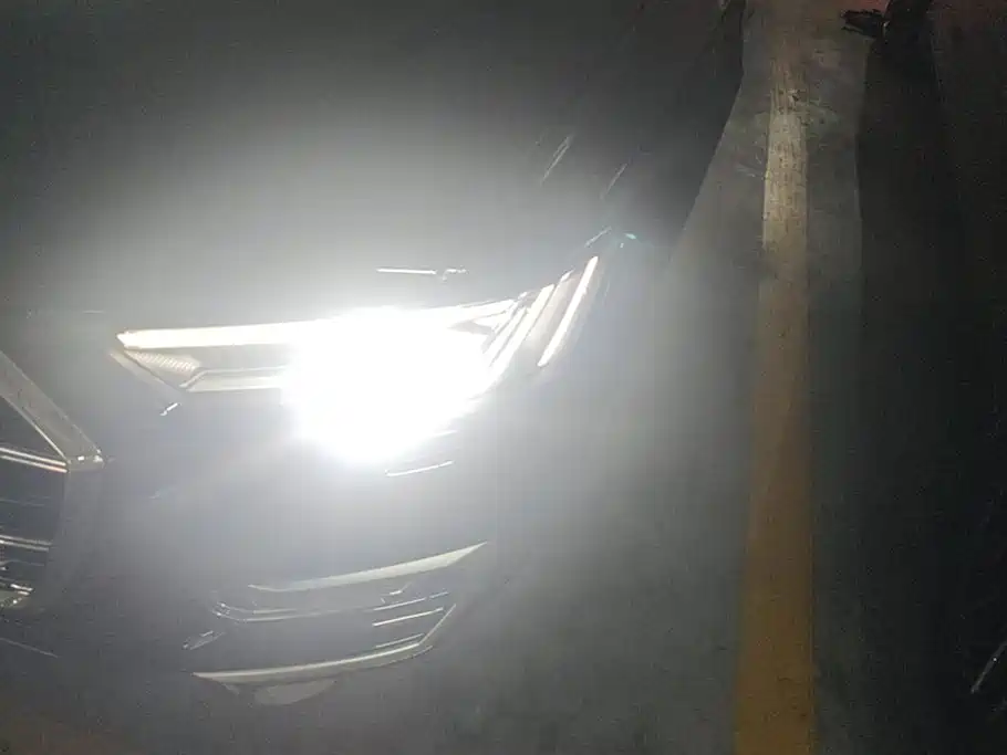 Audi A6L 2025
