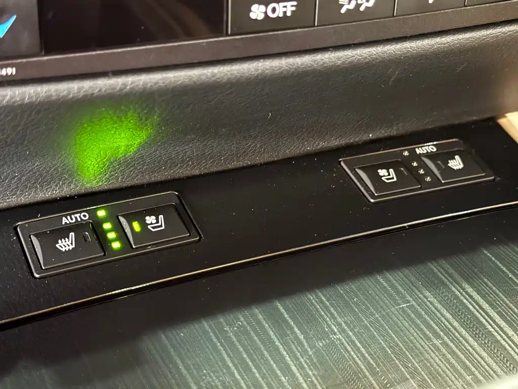 Lexus GS 2017 — фото 12