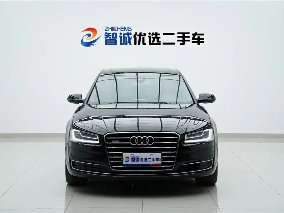 Audi A8 2015 — фото 2