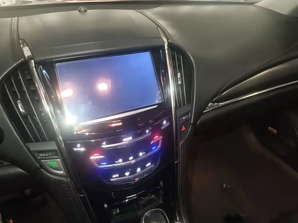 Cadillac ATS-L 2015 — фото 13
