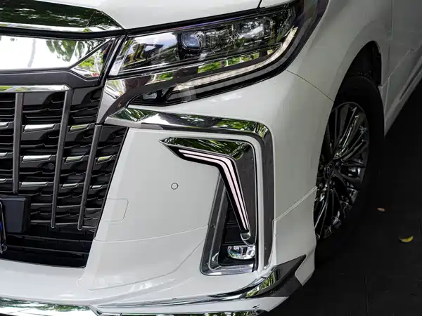 Toyota Alphard 2021