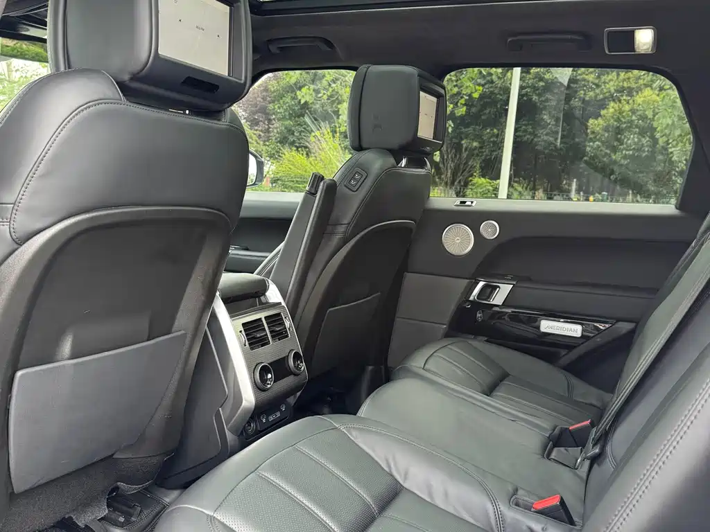 Land Rover Range Rover Sport 2018 — фото 14