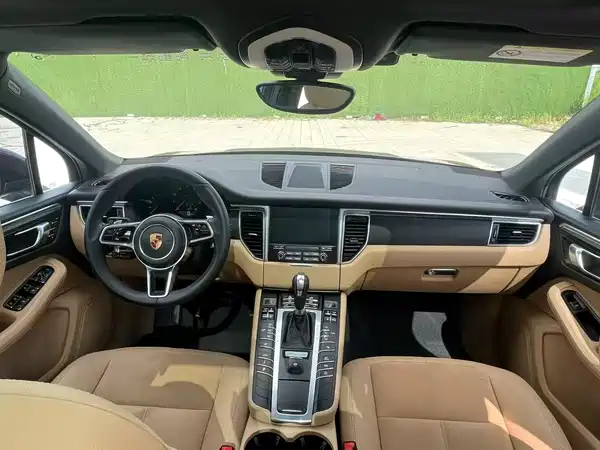 Porsche Macan 2018