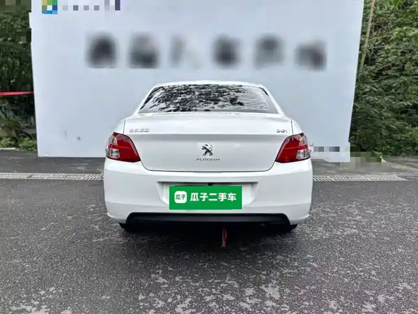 Peugeot 301 2017