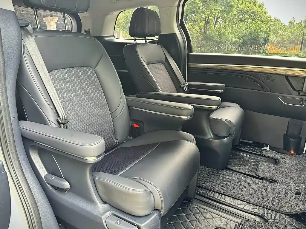 GAC Motor Trumpchi M8 2023 — фото 19