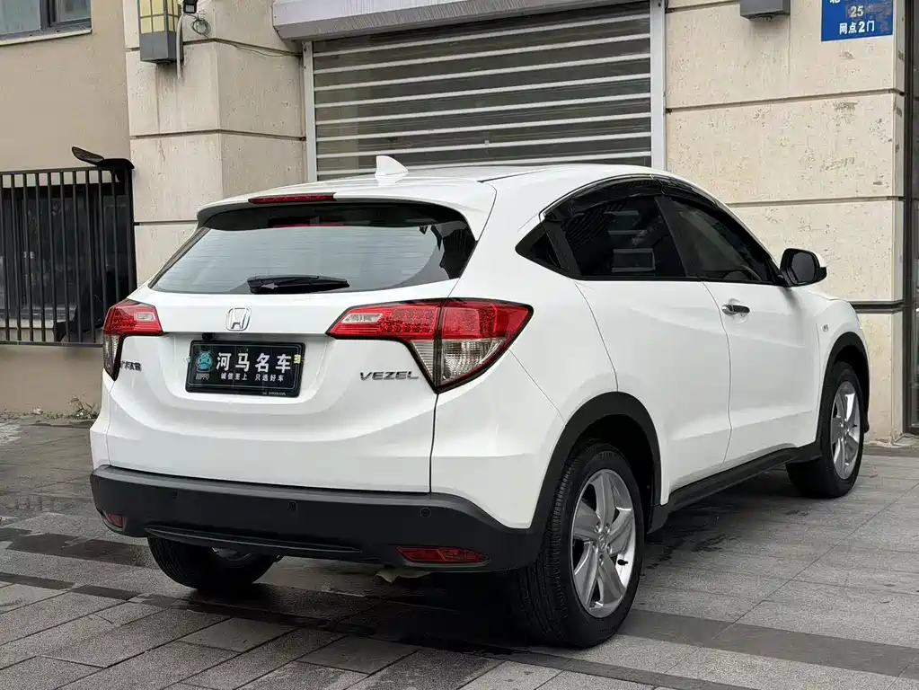 Honda Vezel 2022 — фото 9
