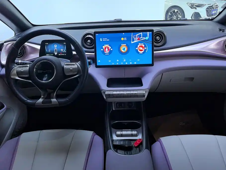 BYD Dolphin 2022 — фото 12